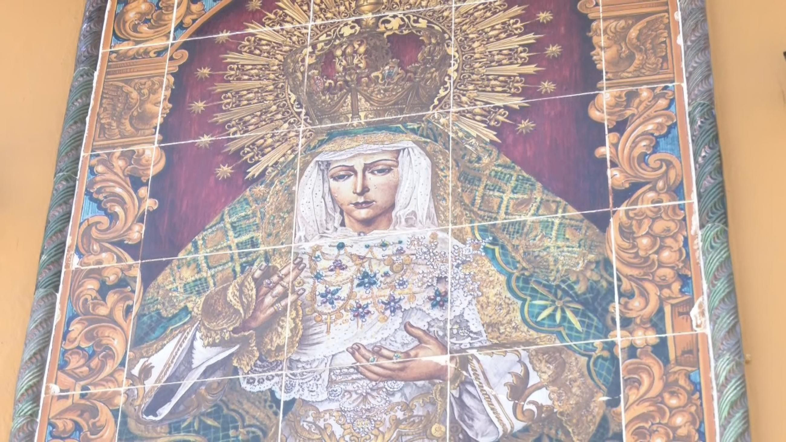 M036-SEVILLA DECISION VIRGEN MACARENA