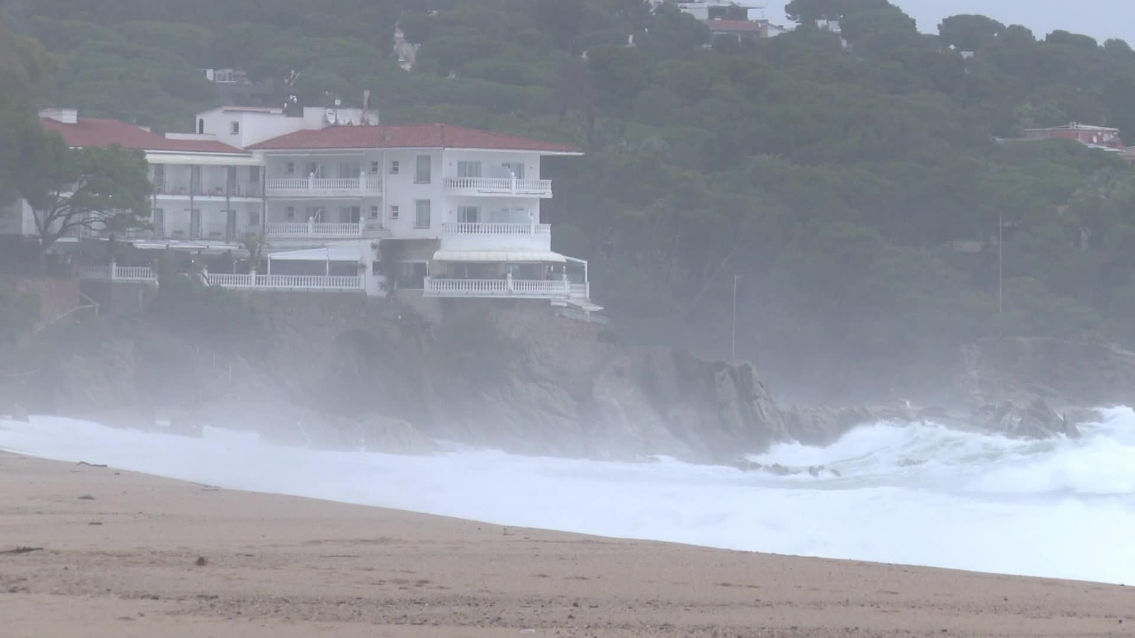 V022-GIRONA Y BARCELONA ALERTA TEMPORAL COSTA