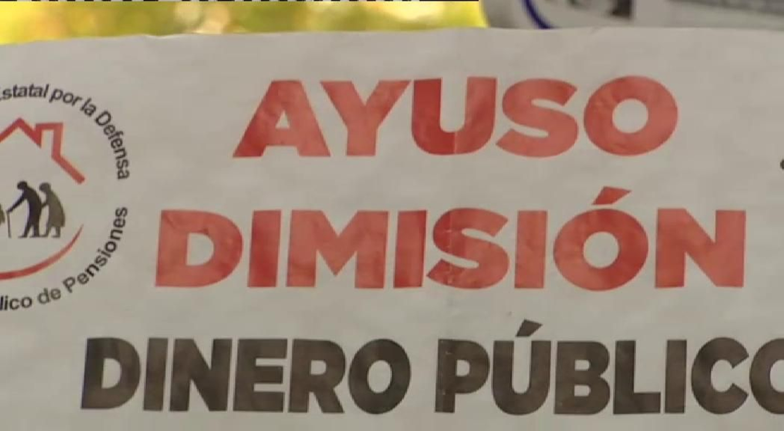 Vallecas sale a la calle un día más para protestar por el confinamiento por barrios Vallecas sale a la calle un día más para protestar por el confinamiento por barrios