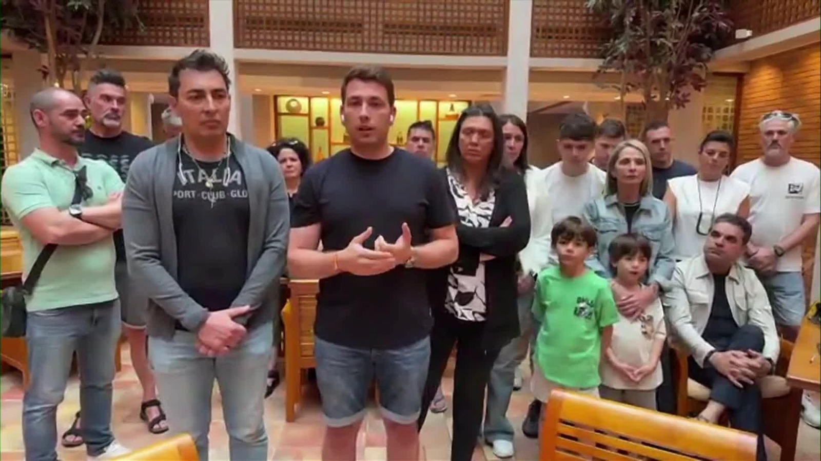 web españoles atrapados