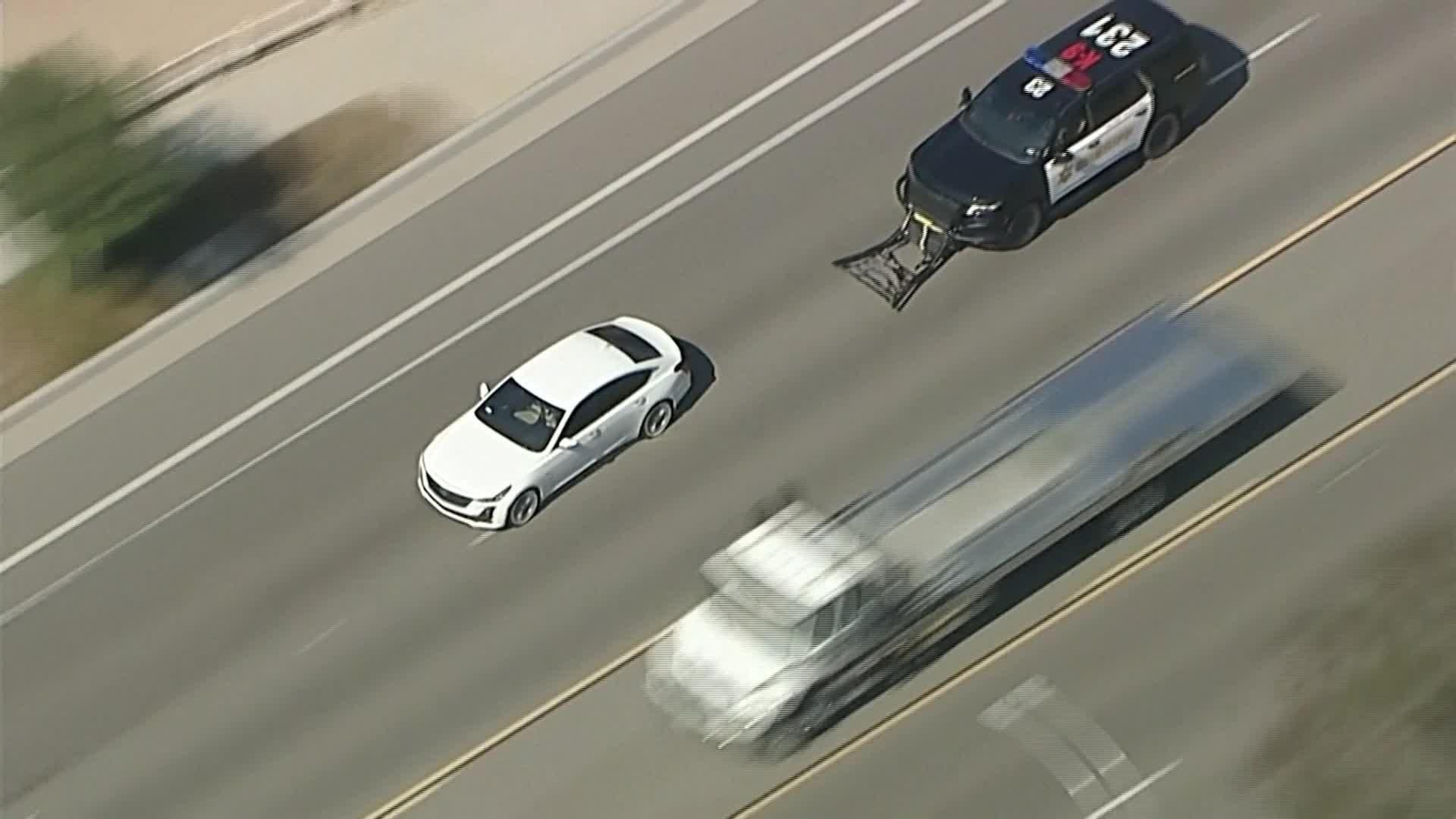 J008-ESTADOS UNIDOS PERSECUCION POLICIAL MORTAL