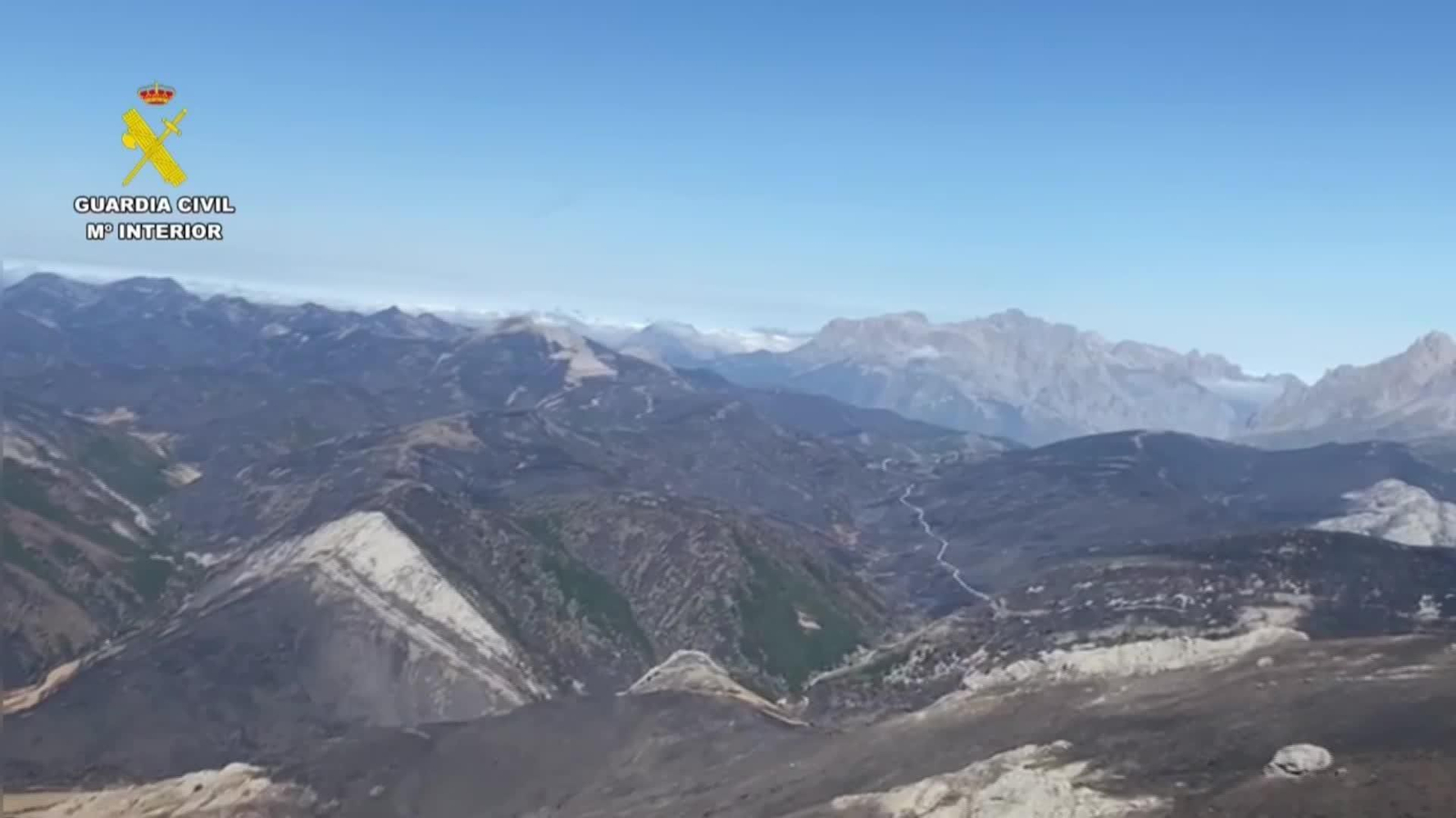 V046-IMAGENES GICIVIL AEREAS PICOS EUROPA INCENDIOS