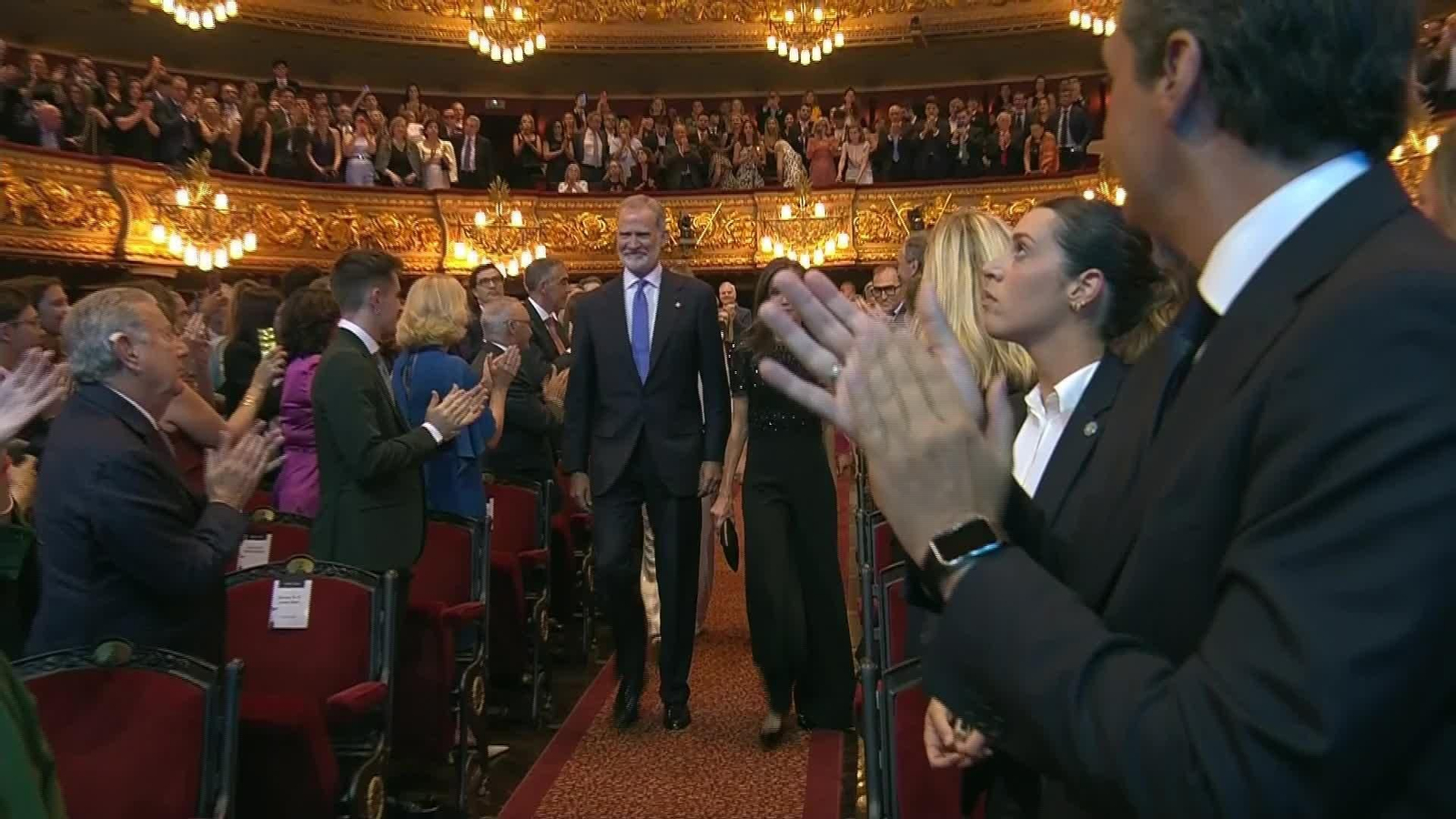 M079-GIRONA REY FELIPE EN PREMIOS PRINCESA GIRONA