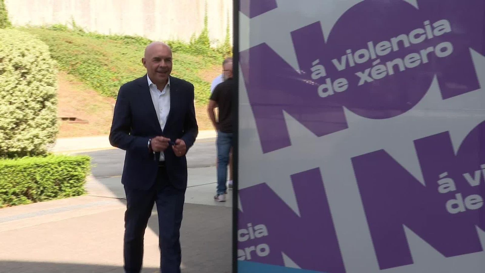 V022-SANTIAGO POLEMICA INFORME IGUALDAD