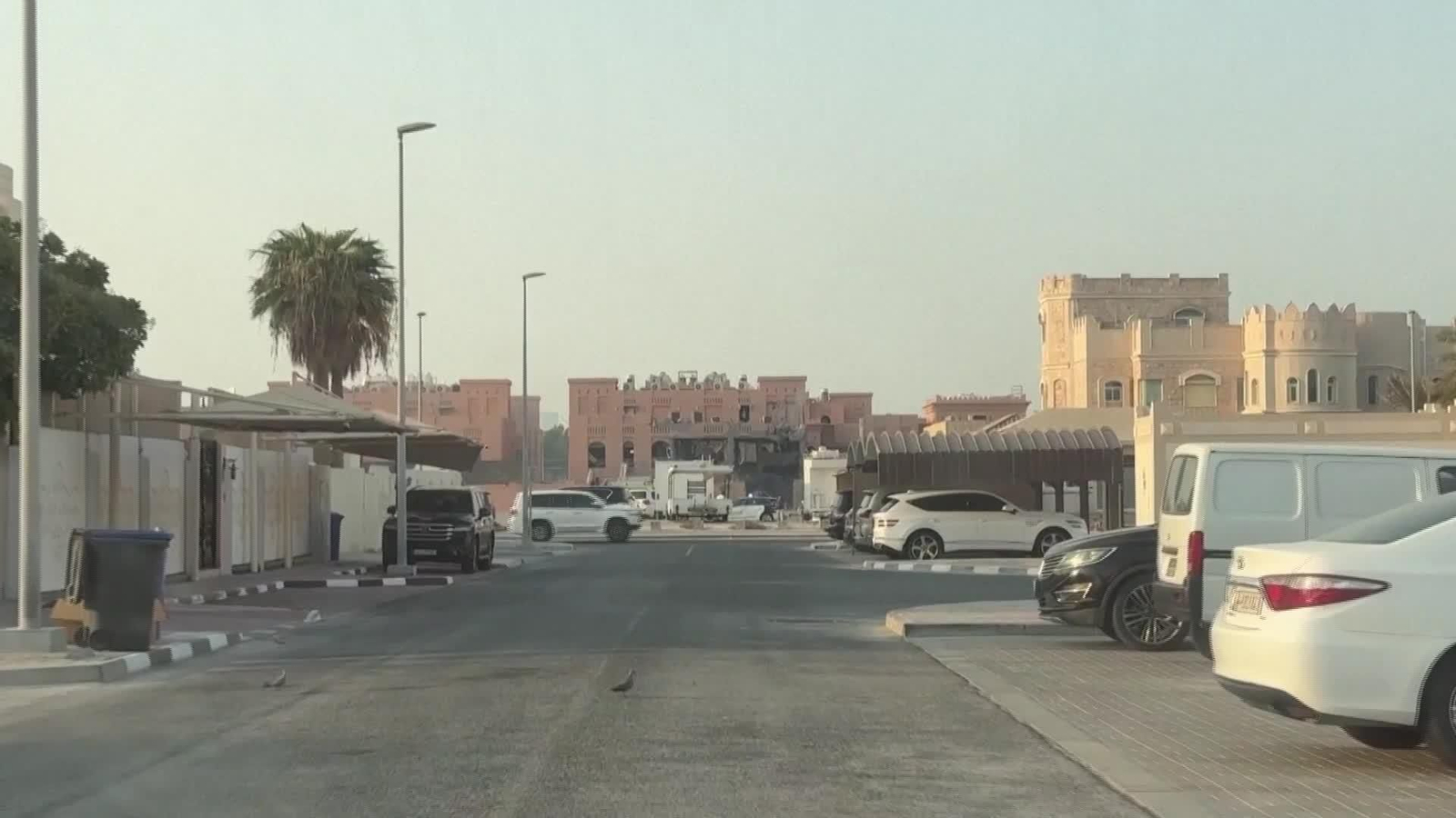 M046-CATAR EDIFICIO ATACADO