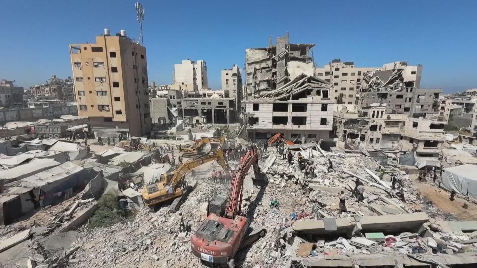 X061-GAZA RESCATES ATRAPADOS