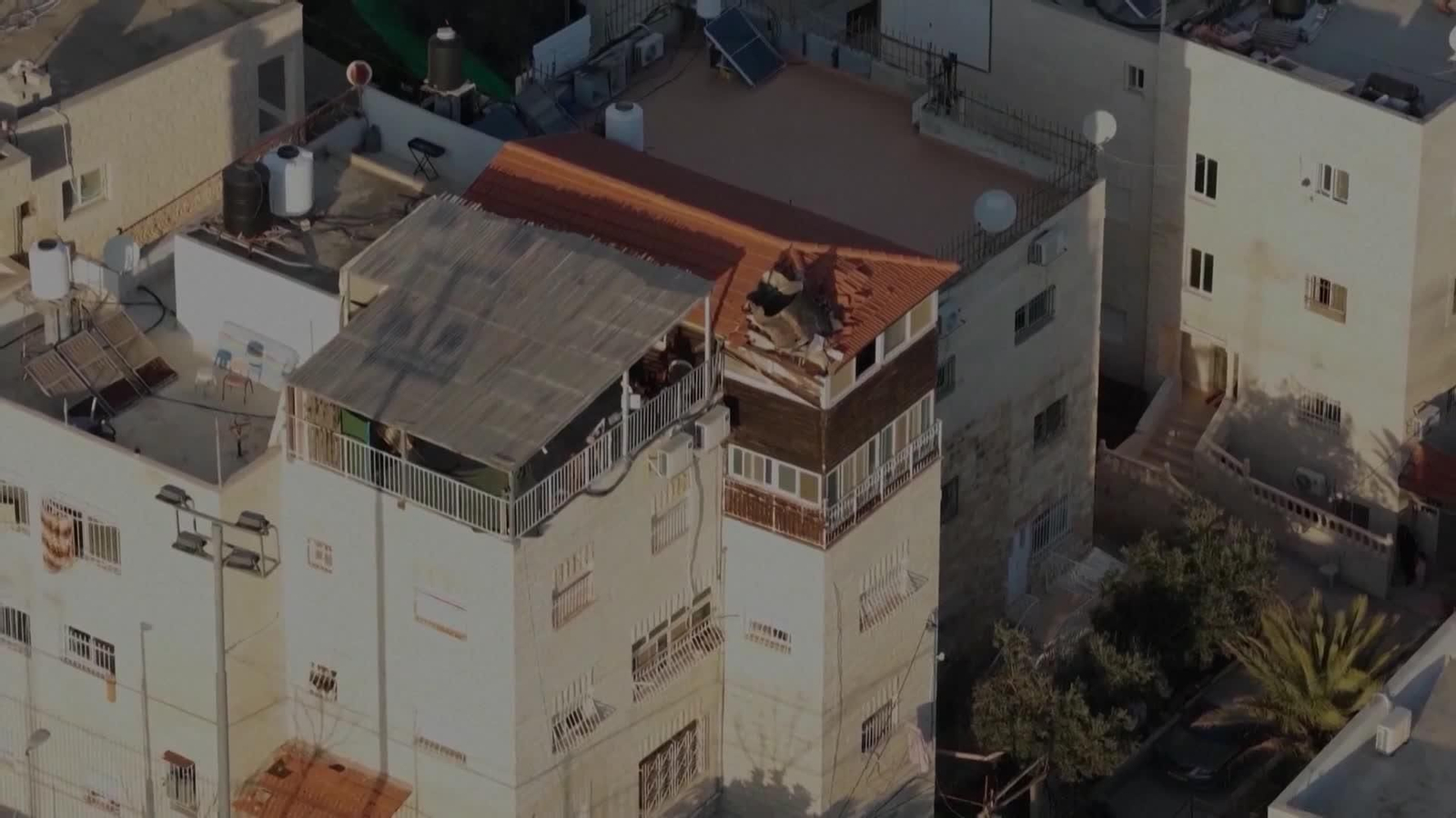 va restos misil tejado edificio jerusalen