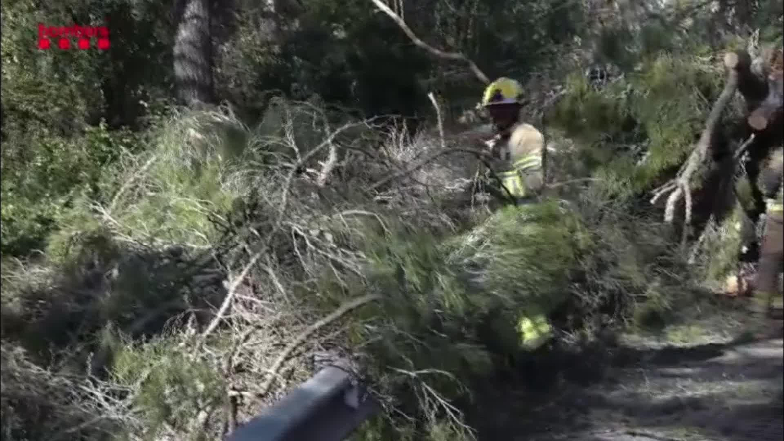 J063-BARCELONA VIENTO TARDE