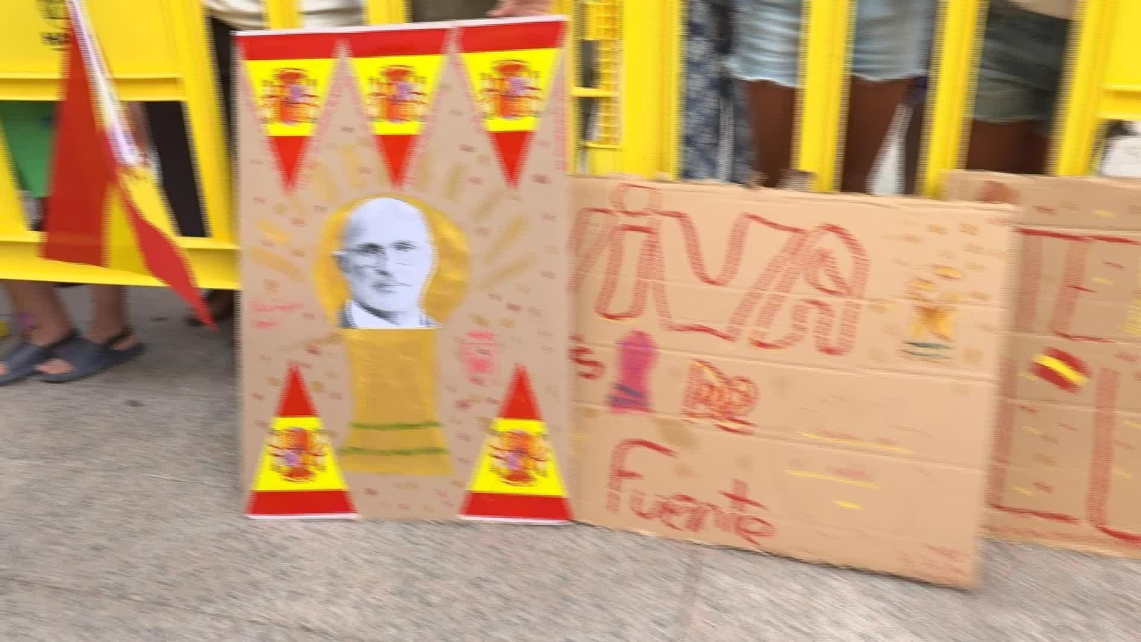 D012-HARO HOMENAJE SELECCCIONADOR LUIS DE LA FUENTE