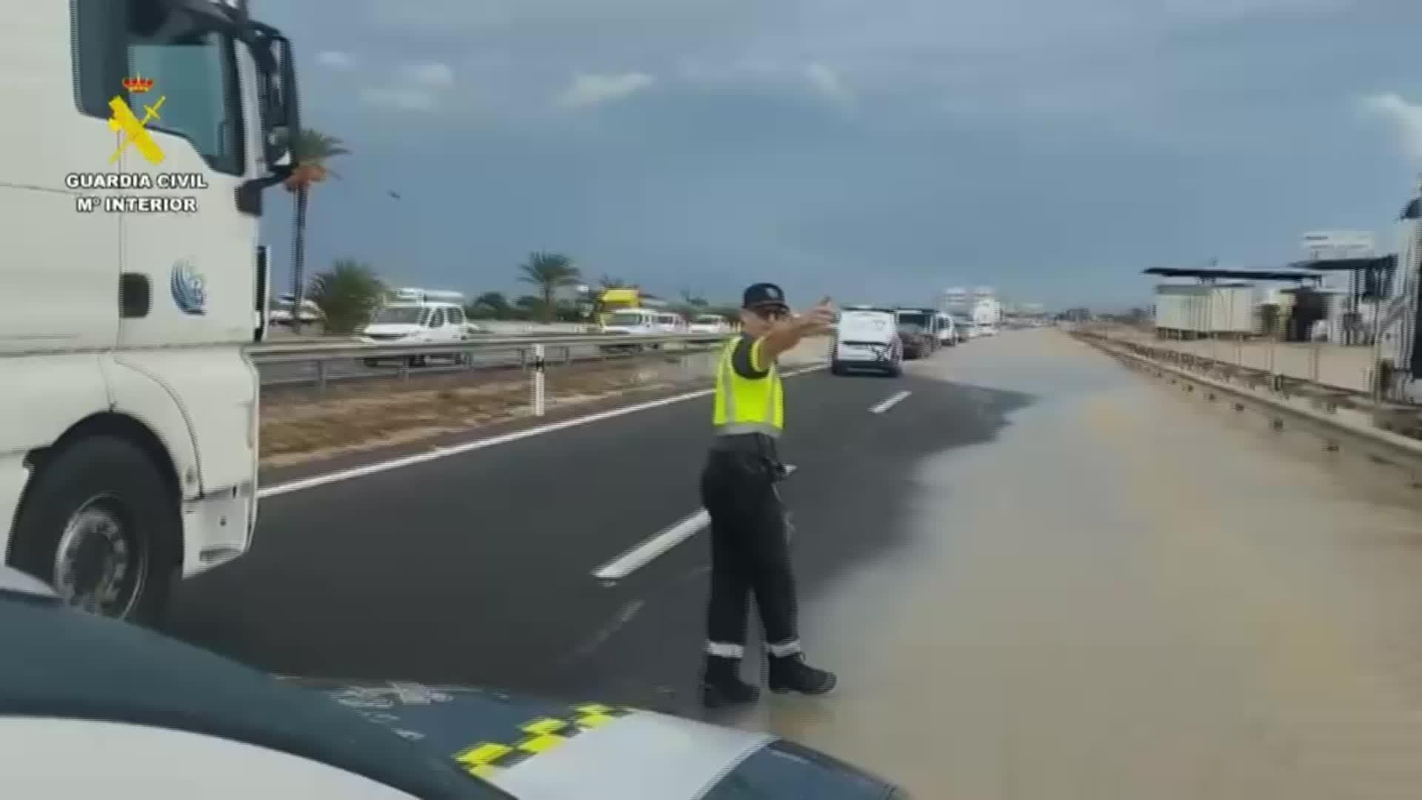 V094-MURCIA IMÁGENES DE LA GUARDIA CIVIL LLUVIAS