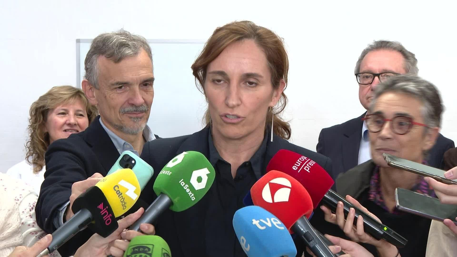 L044-BARCELONA VISITA MINISTRA SANIDAD