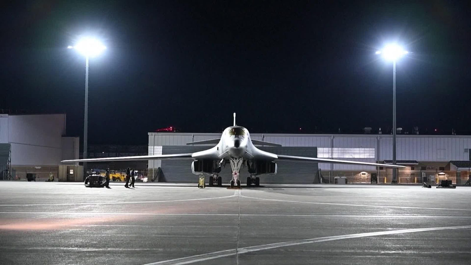 M008-PENTAGONO IMAGENES AVIONES FURIA EPICA