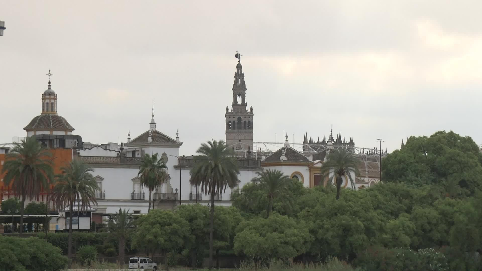 J040-SEVILLA BAJADA TEMPERATURAS