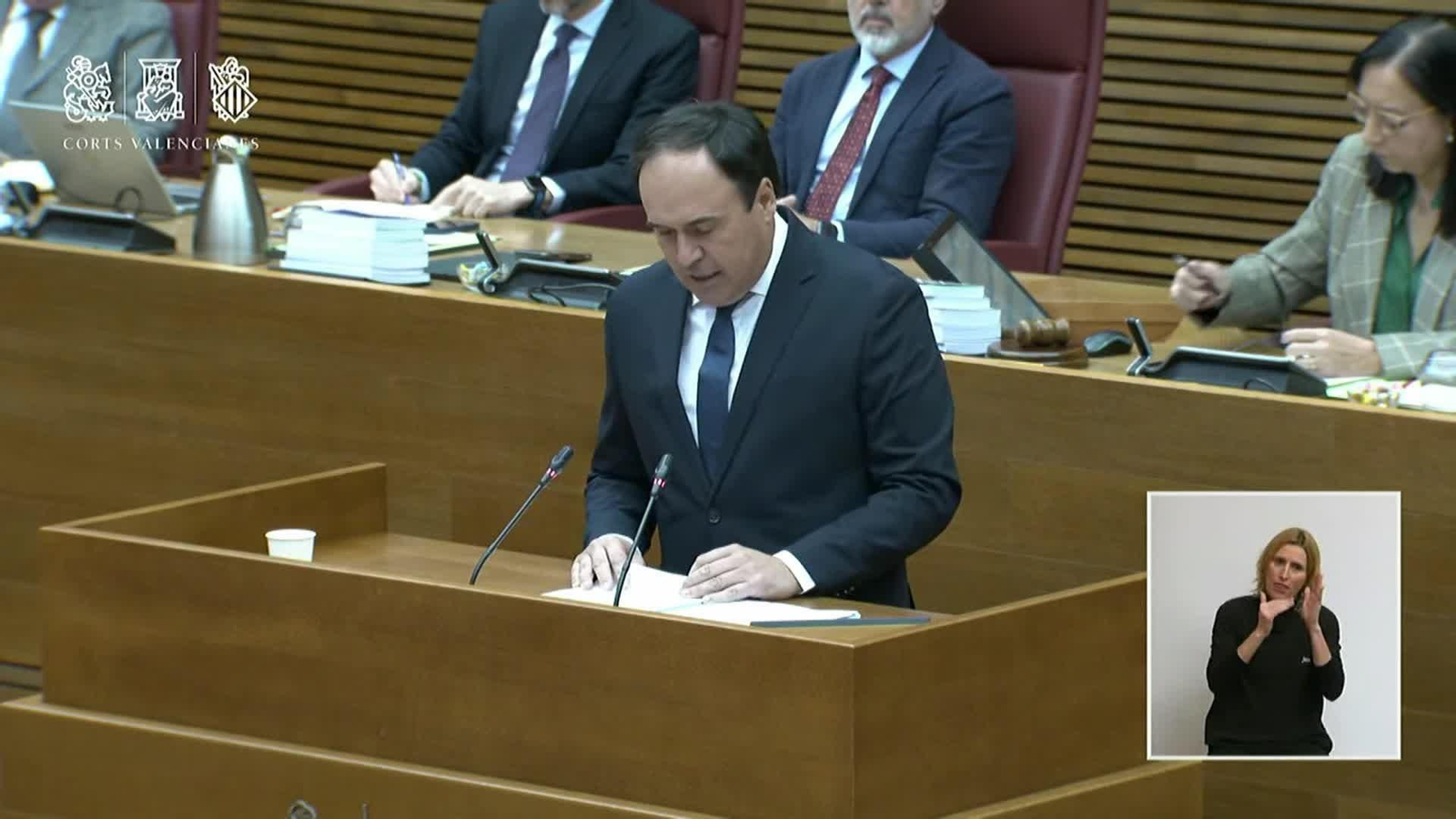 va investidura perez llorca perdon a las victimas