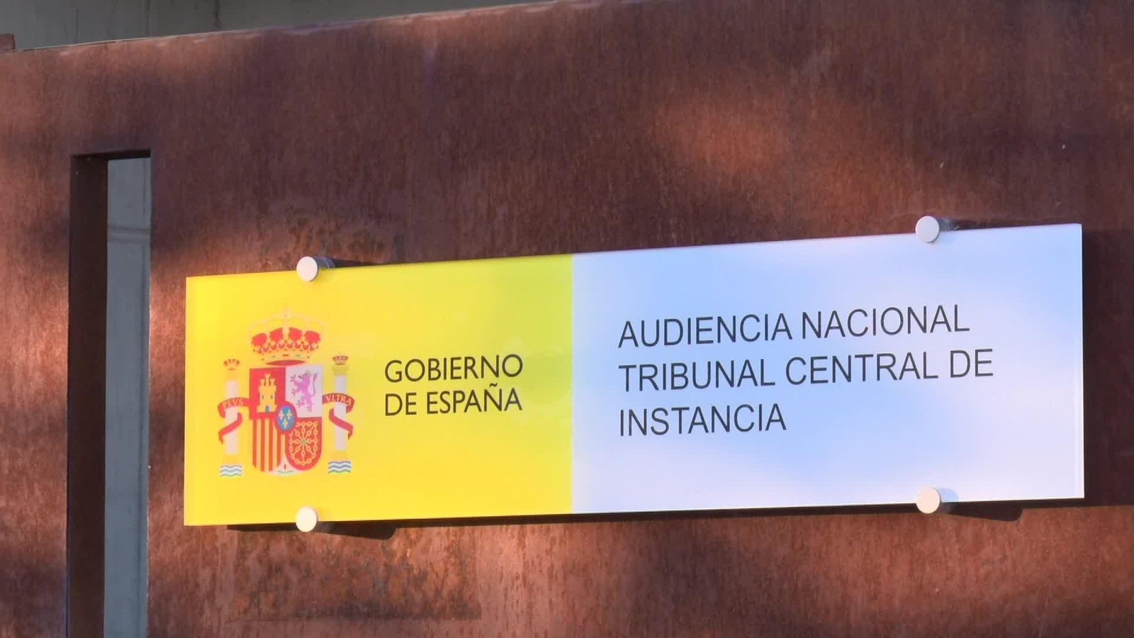 M069-MADRID SALIDA JUICIO LEZO GALLARDON