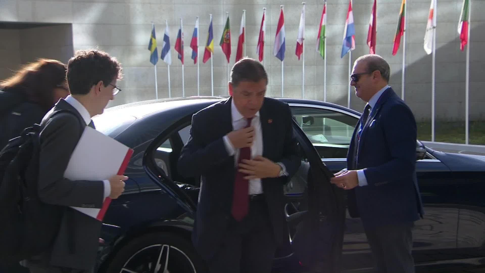 L015-LUXEMBURGO LLEGADA PLANAS CONSEJO UE