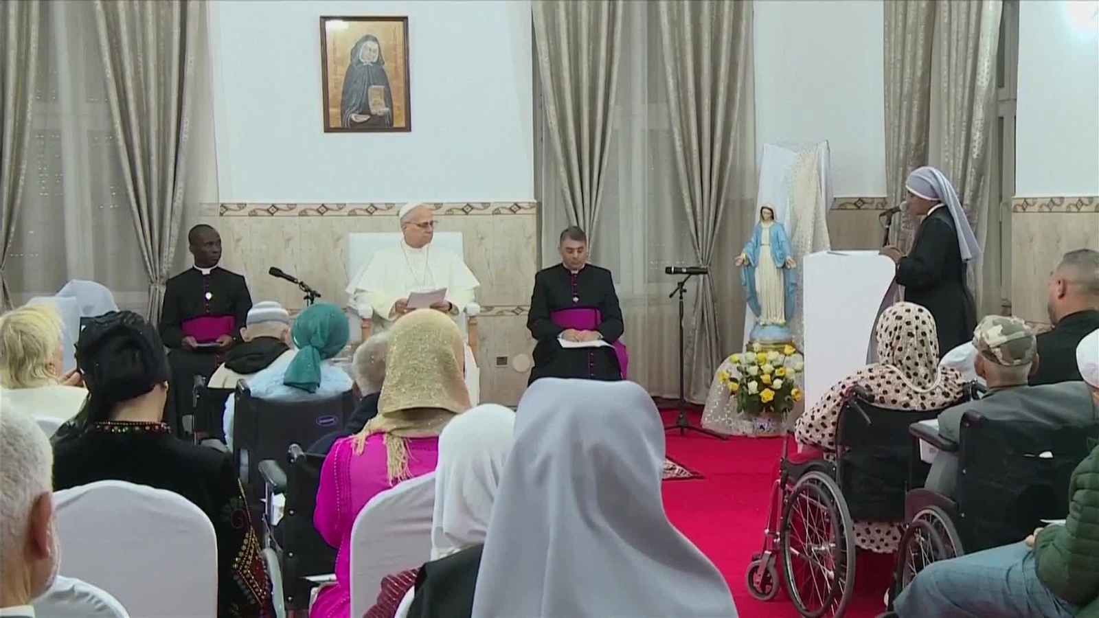 M077-ARGELIA VISITA PAPA