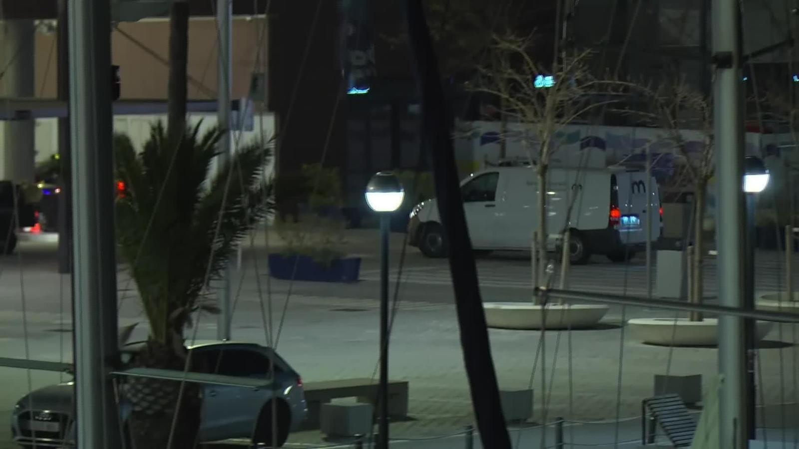 J076-BARCELONA MAS ESTADOUNIDENSE CADAVER 