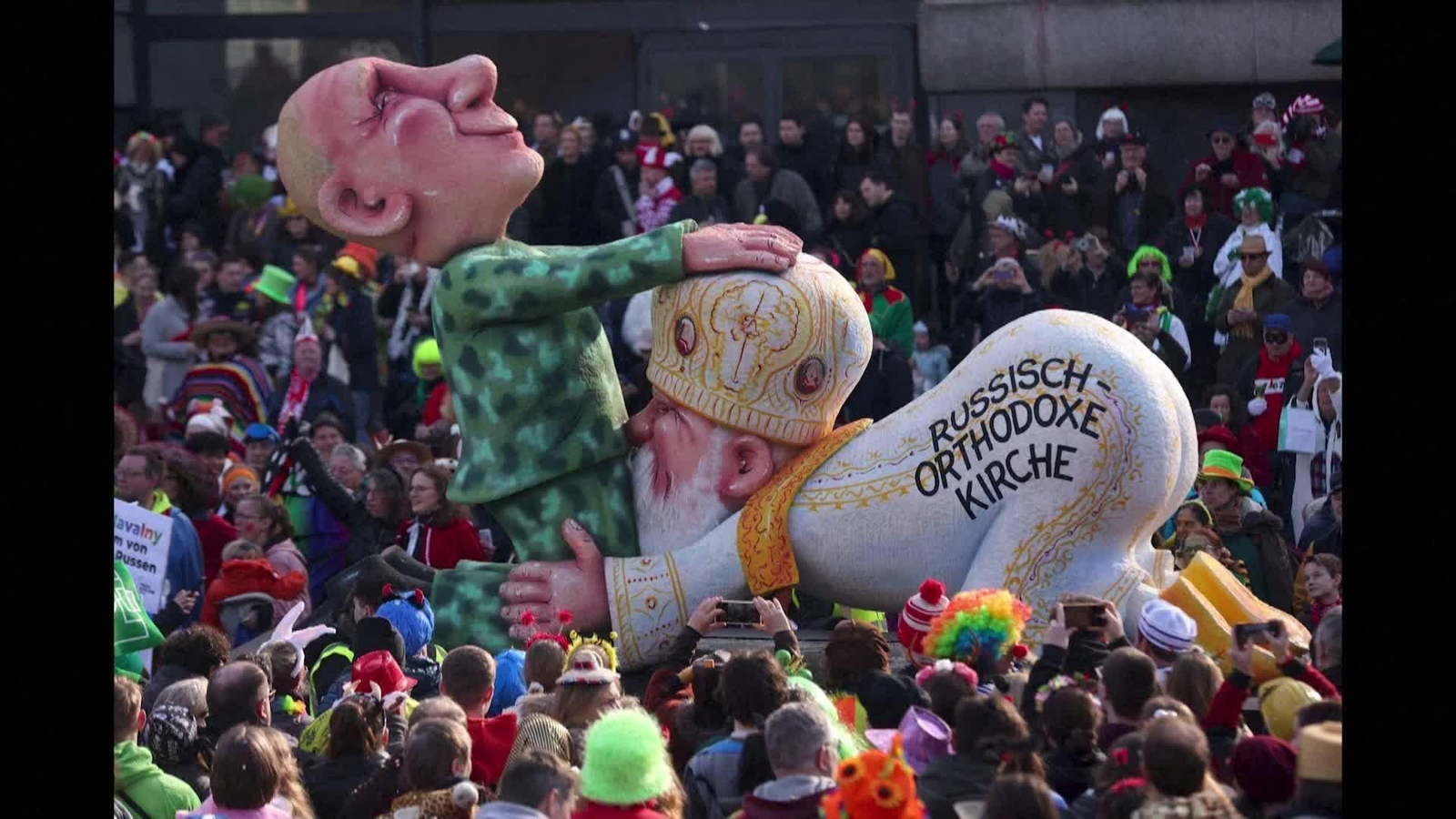 va escultura rusia condenada