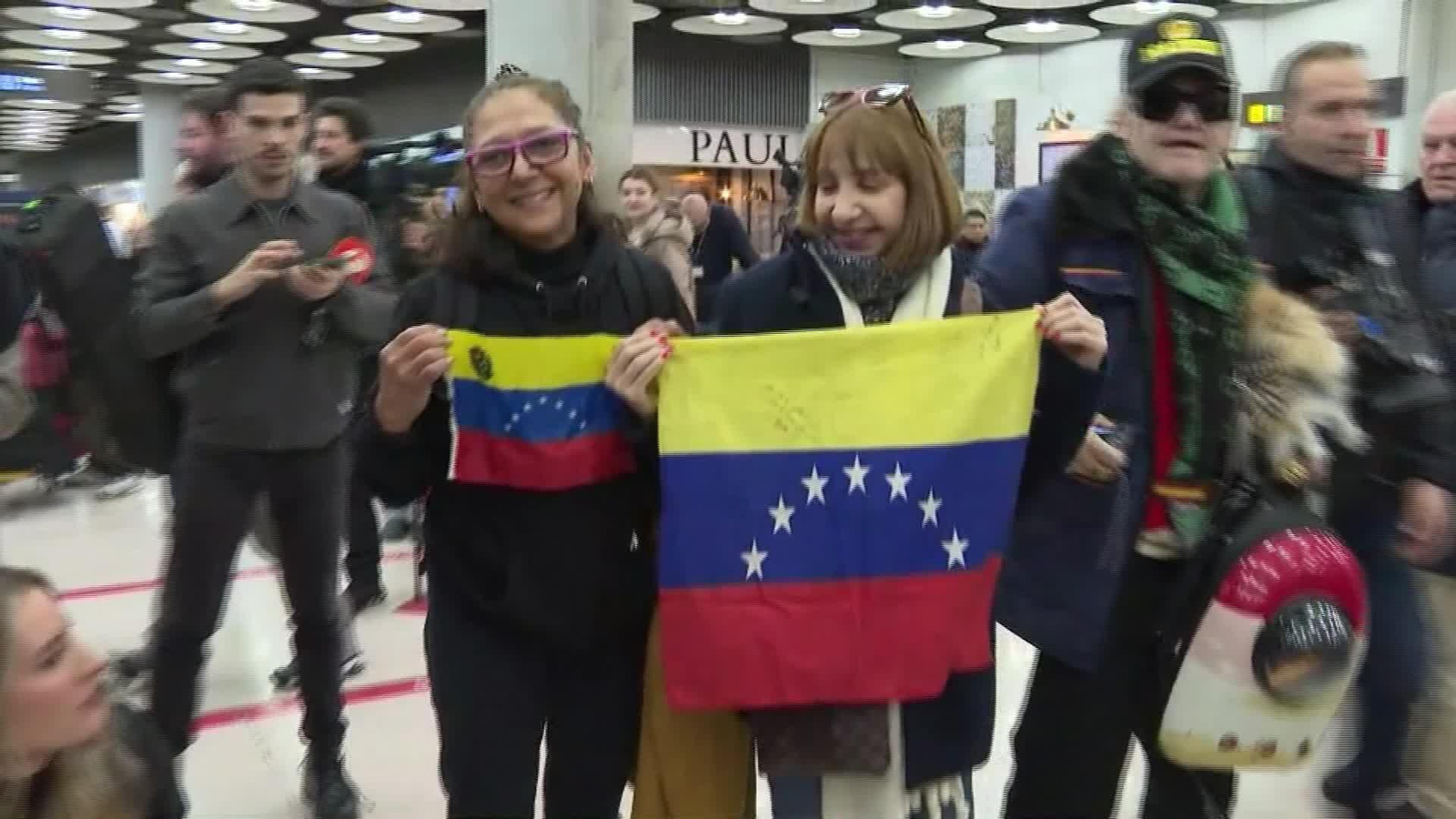 V018-MADRID LLEGADA PRESOS LIBERADOS VENEZUELA