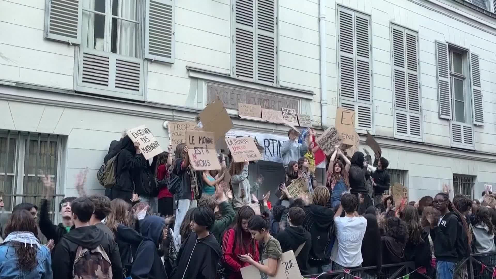 M005-FRANCIA PROTESTAS ESTUDIANTES