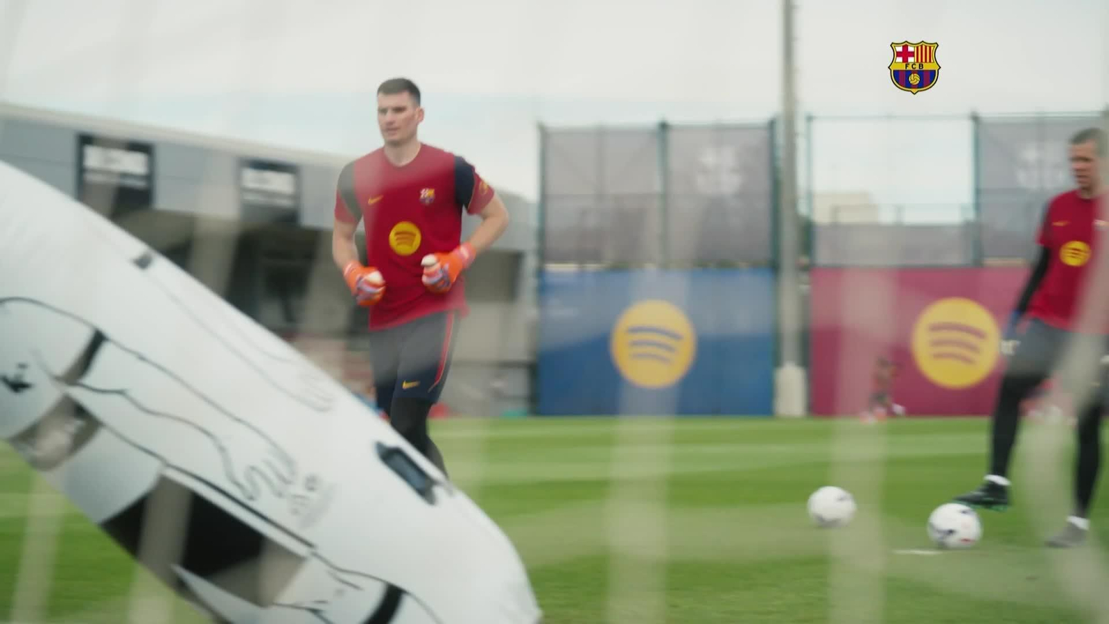 V032-BARCELONA ENTRENAMIENTO FC BARCELONA