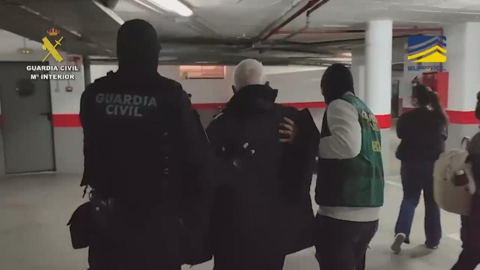 J020 IMAGENES GCIVIL DESMANTELAN CLAN LYONS frame 3905