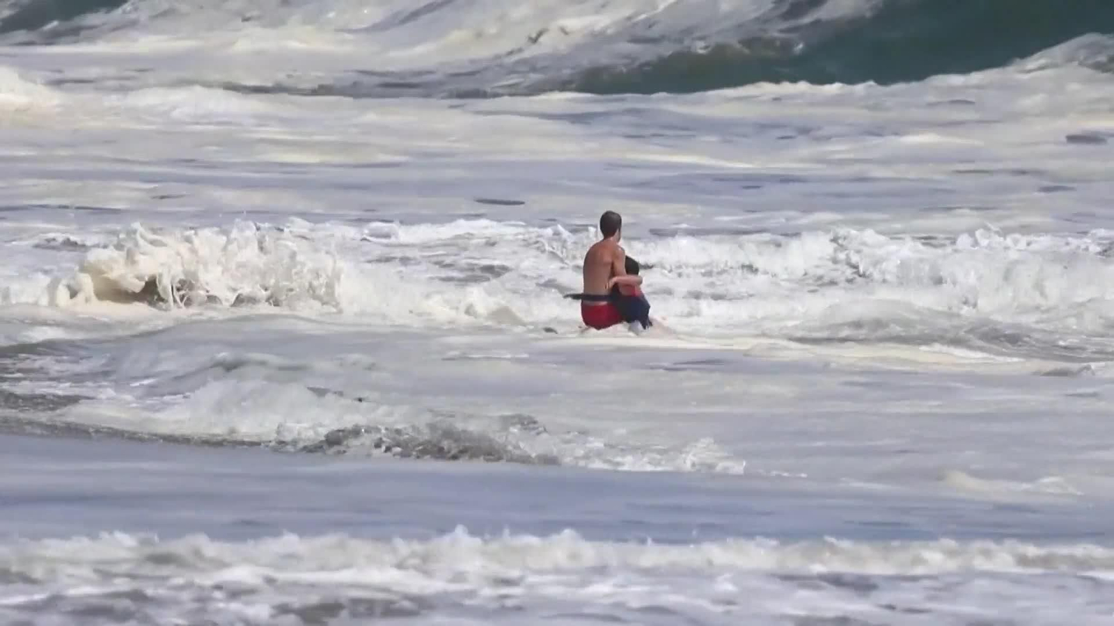va rescate niño socorrista california