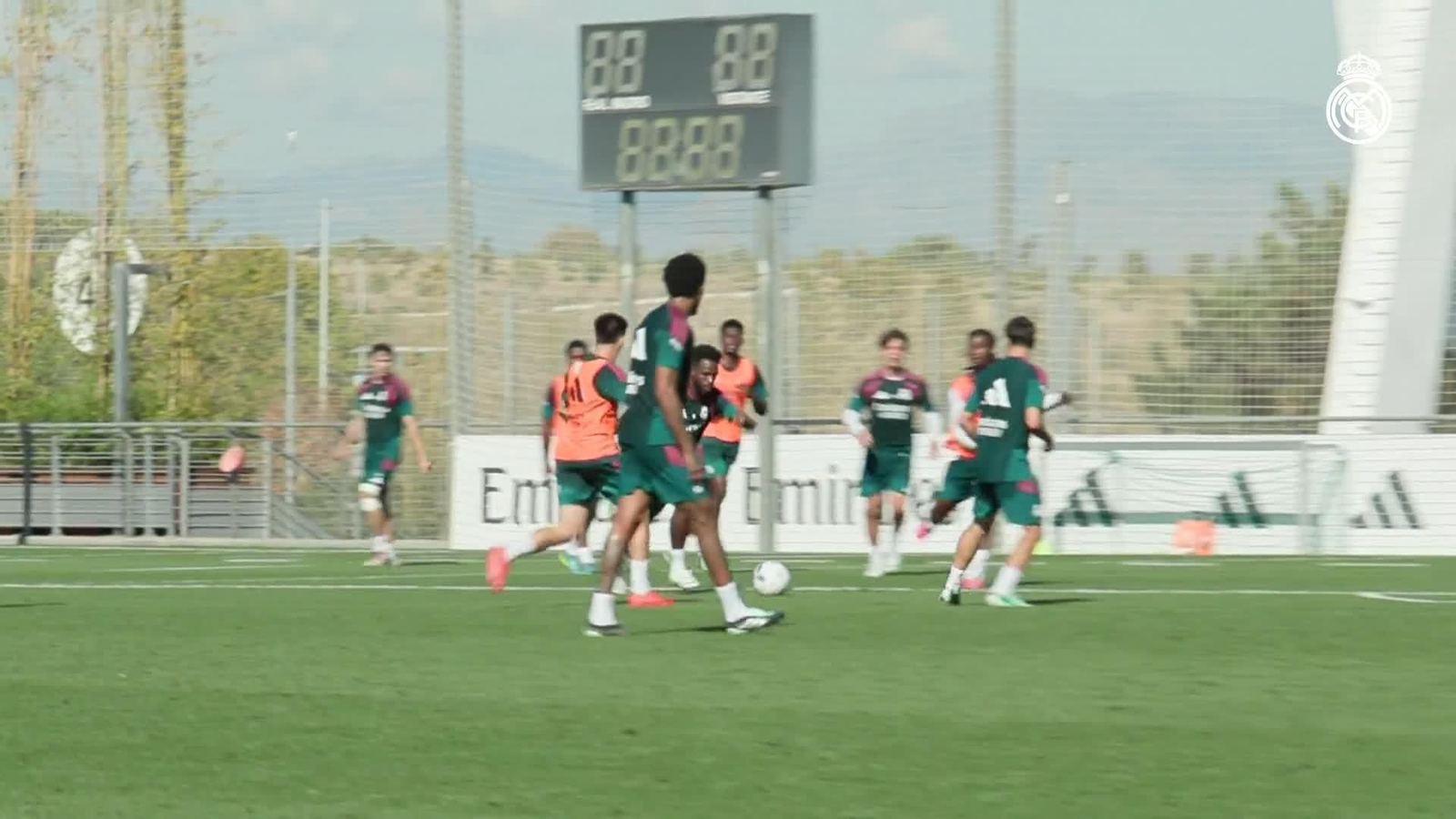 V043-MADRID ENTRENO RMADRID