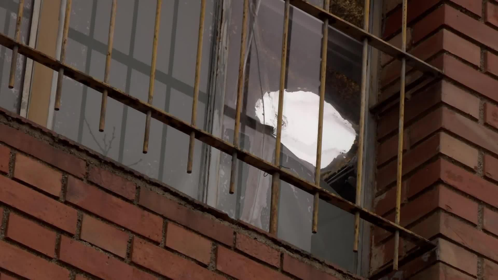 V014-BARCELONA RESACA VIENTO AYER Y DAÑOS