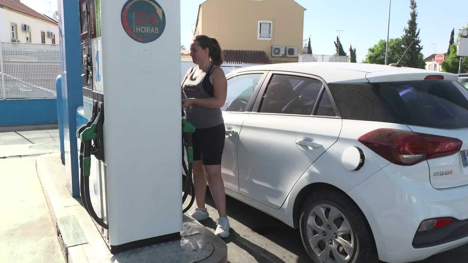 M052-SEVILLA SUBIDA COMBUSTIBLES