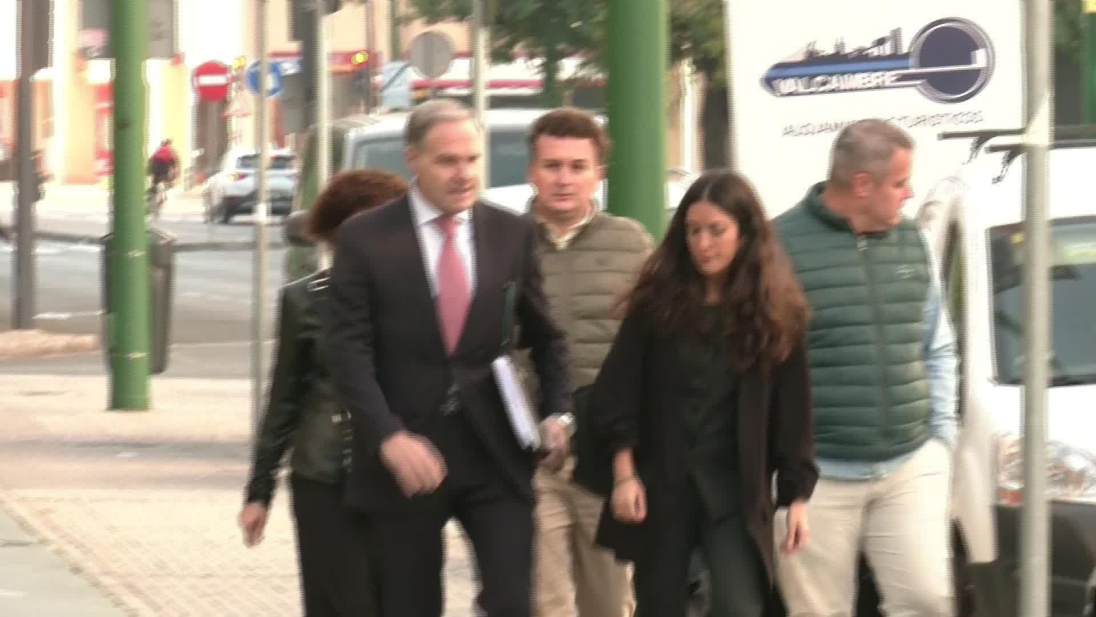 X046-SEVILLA DECLARAN PADRES SANDRA PEÑA