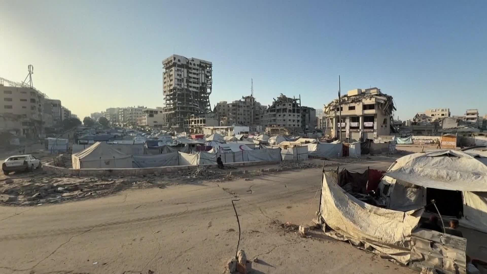 L005-GAZA PALESTINOS PREOCUPADOS POR ATAQUES