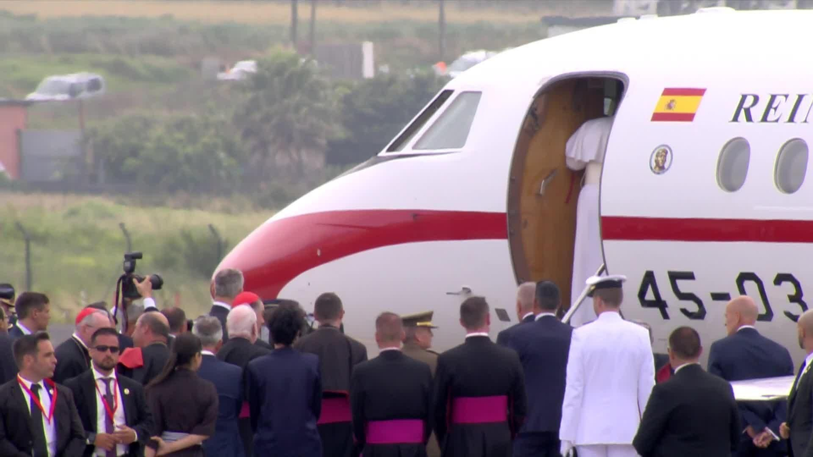 va el papa se va ahora si que si