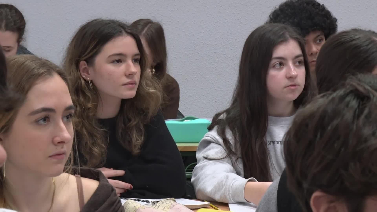 J067-EDI VARIOS ABANDONO ESCOLAR