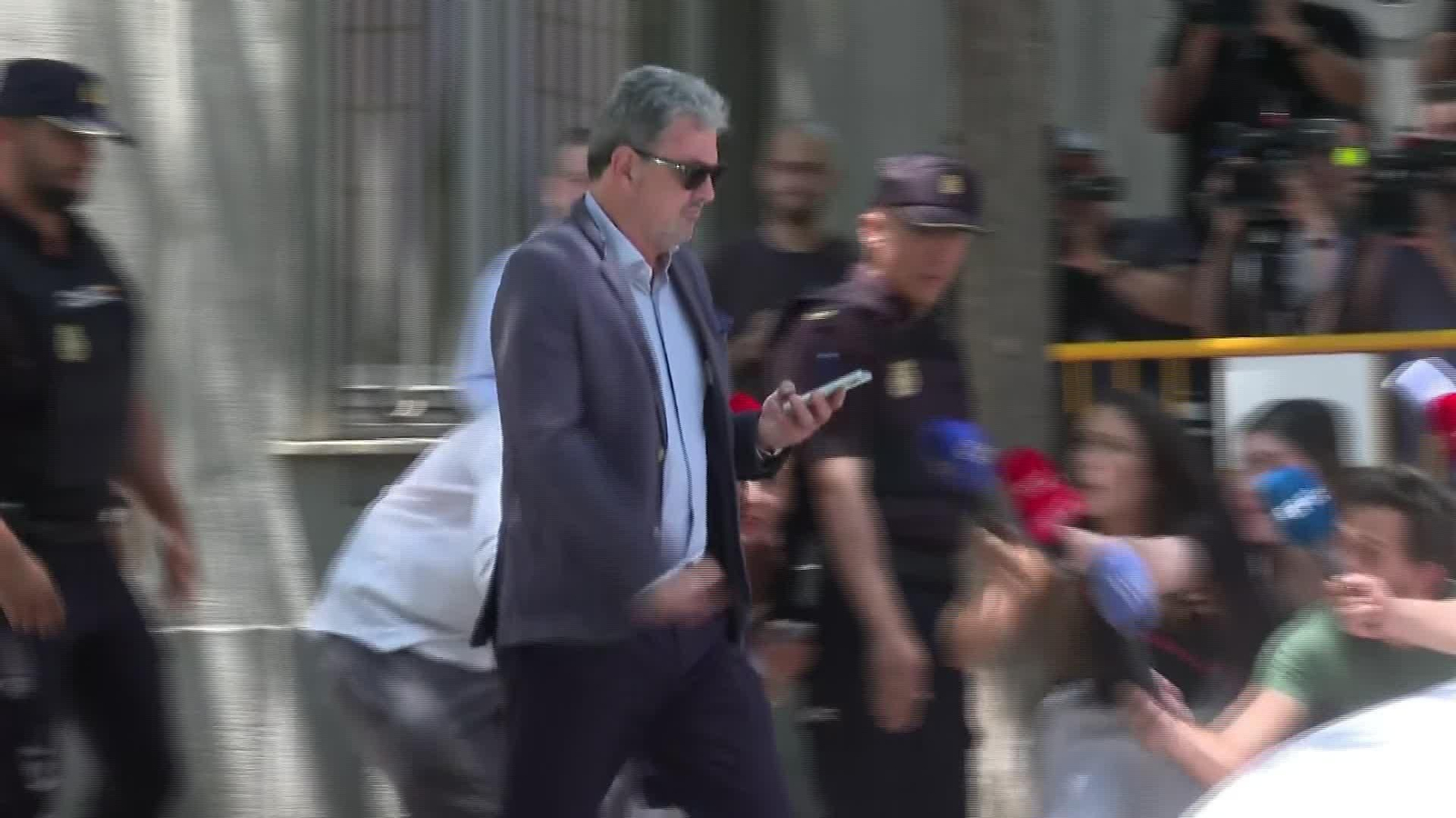 J048-EDI VARIOS NUEVO DETENIDO