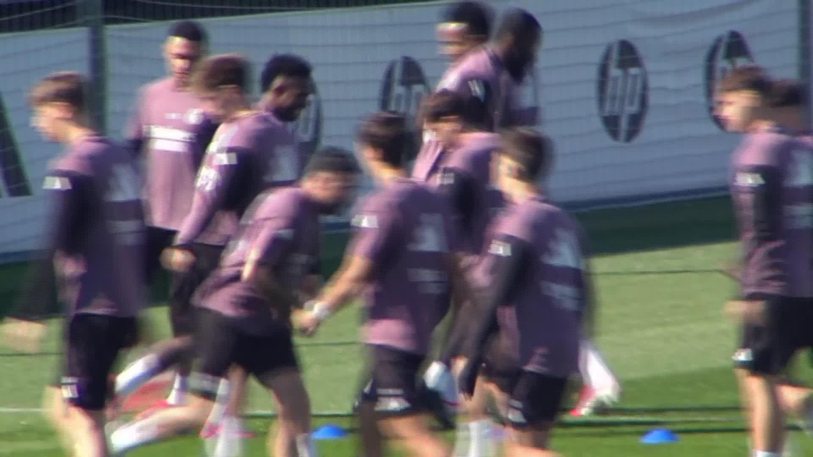 V034-MADRID ENTRENAMIENTO REAL MADRID