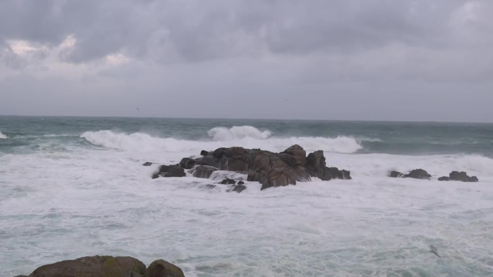 V030-VARIOS TEMPORAL VIENTO Y OLAS