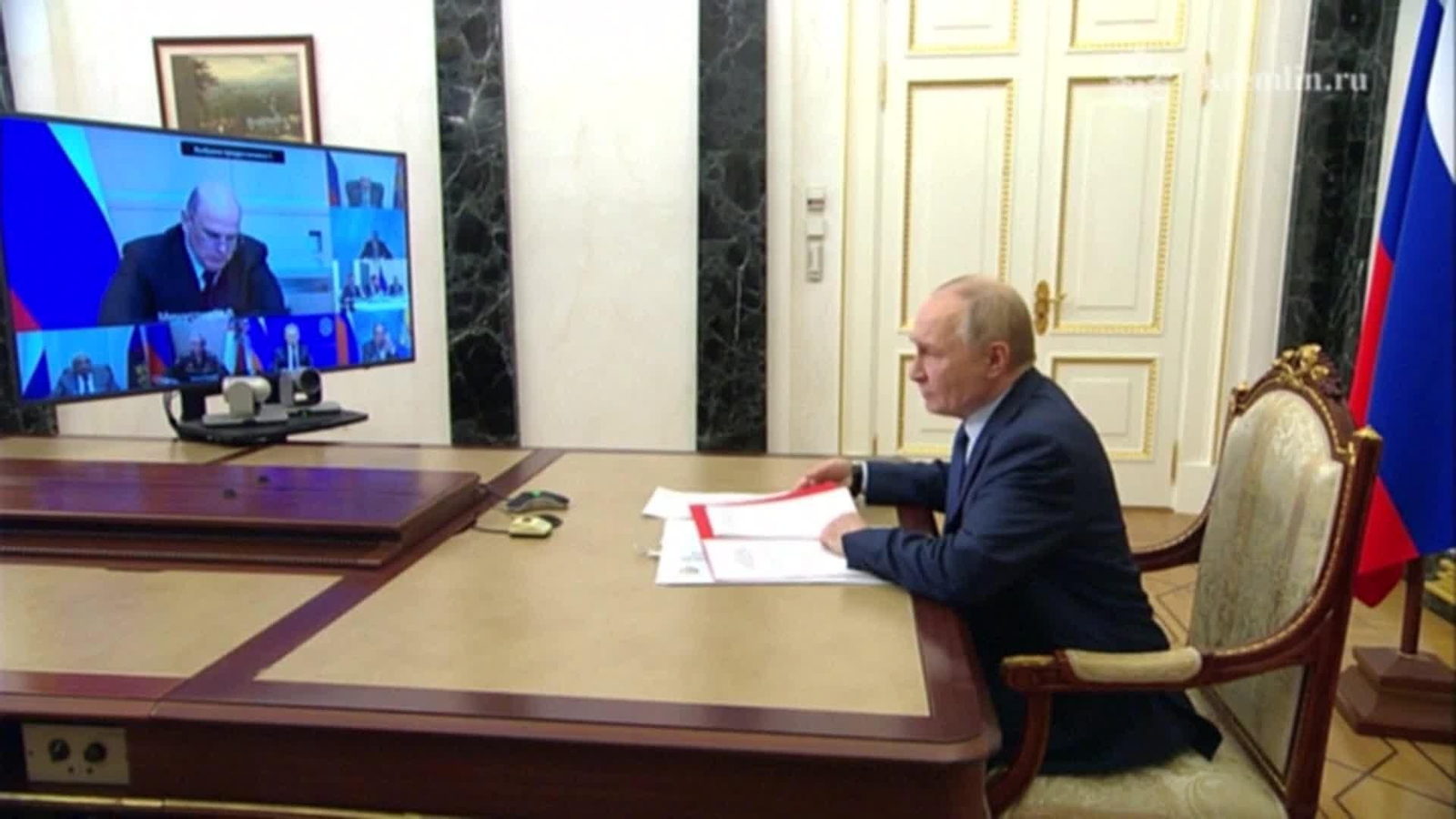 V058-RUSIA PUTIN CONSEJO SEGUIRDAD LLAMADA TRUMP