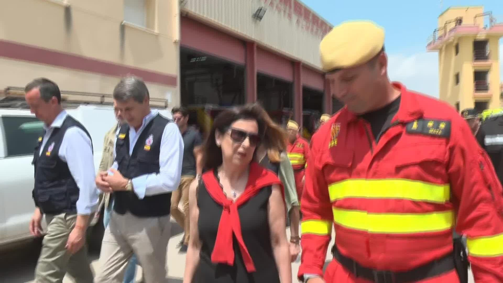 D011-ALMERÍA MARGARITA ROBLES EN PUESTO DE MANDO