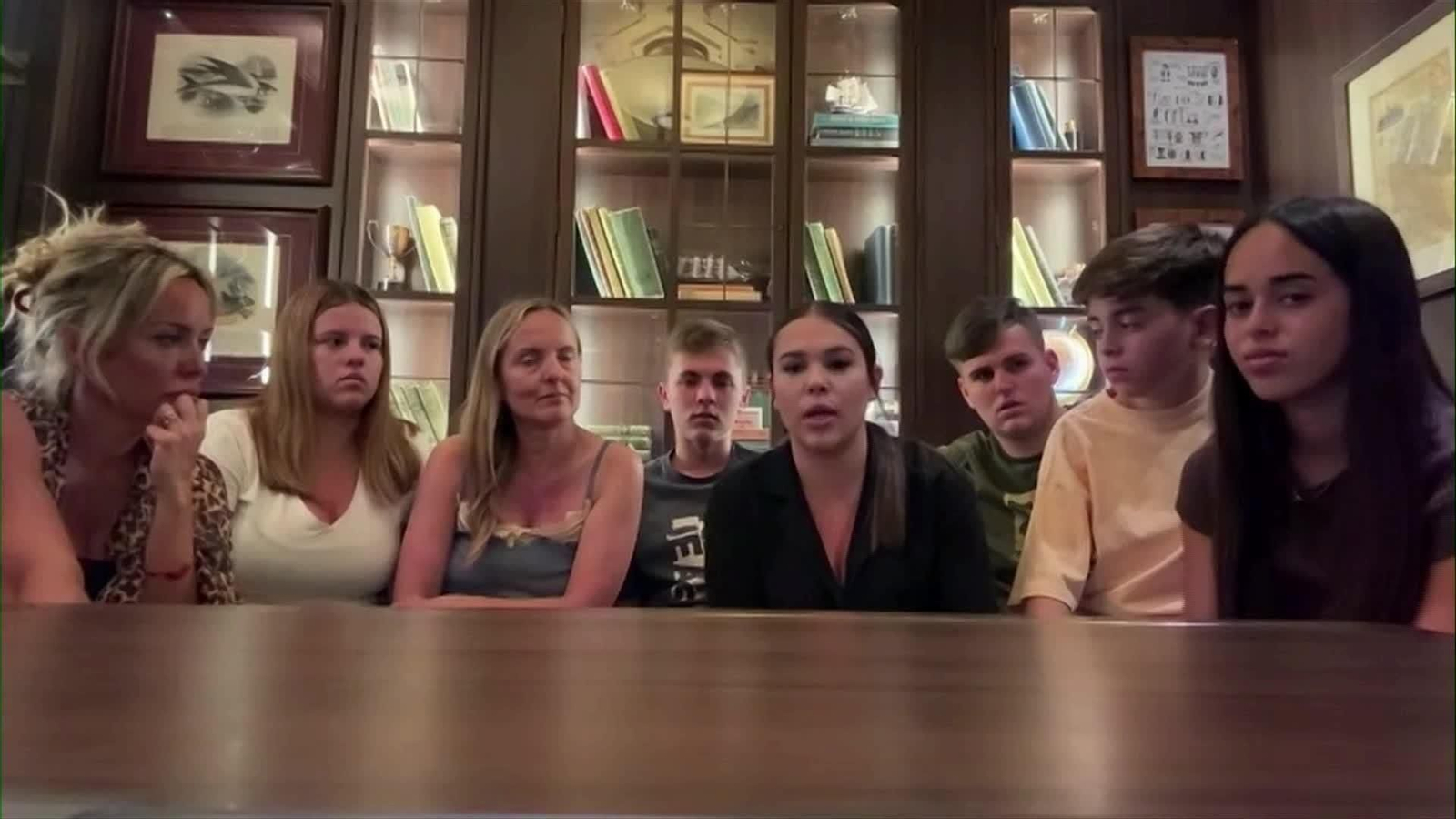 L038-VARIOS ESPAÑOLES ATRAPADOS PAISES ESPACIO AEREO CERRADO