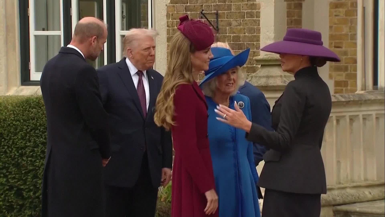 L008-REINO UNIDO PREVIA VISITA CARLOS III