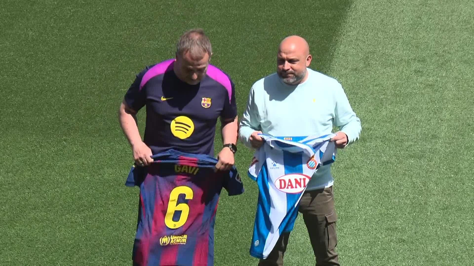 va posado derbi catalan