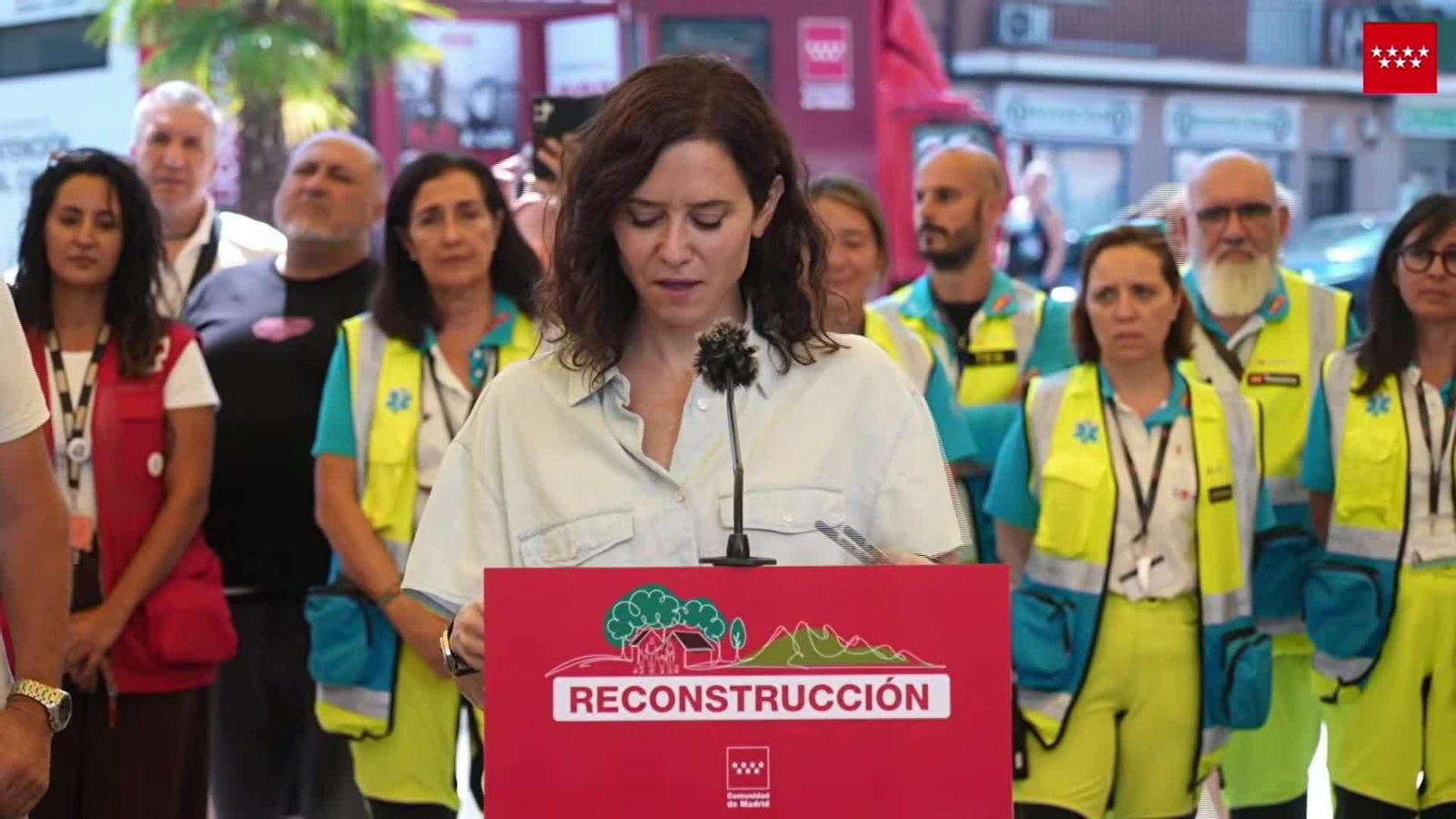 D013-MADRID AYUSO EN INCENDIO PELAYOS DE LA PRESA