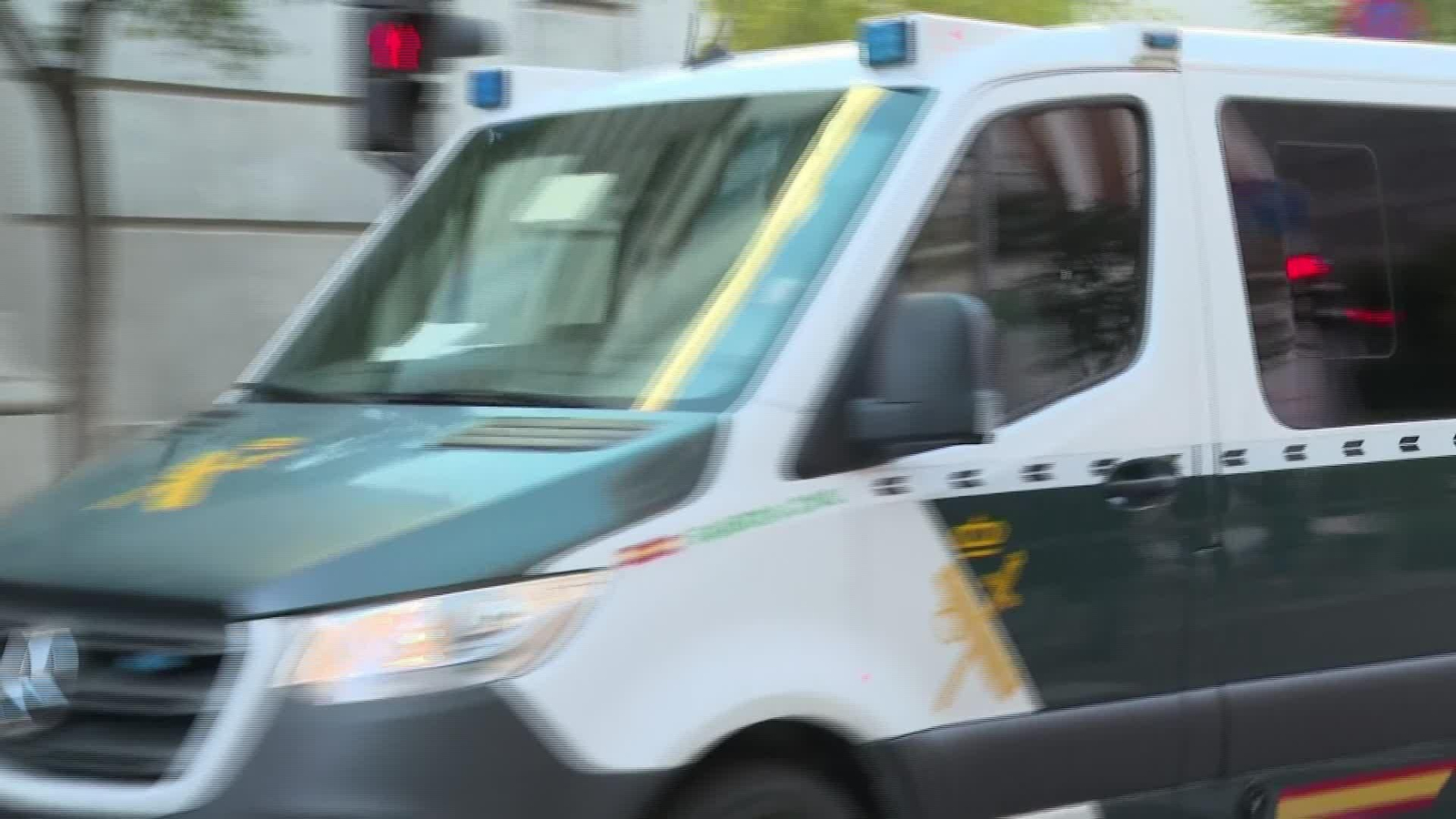 J071-MADRID SALIDA DEL SUPREMO FURGON ABALOS KOLDO