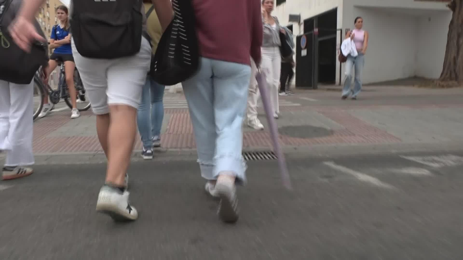 M081-VARIOS ESTUDIO INQUIETUDES JOVENES