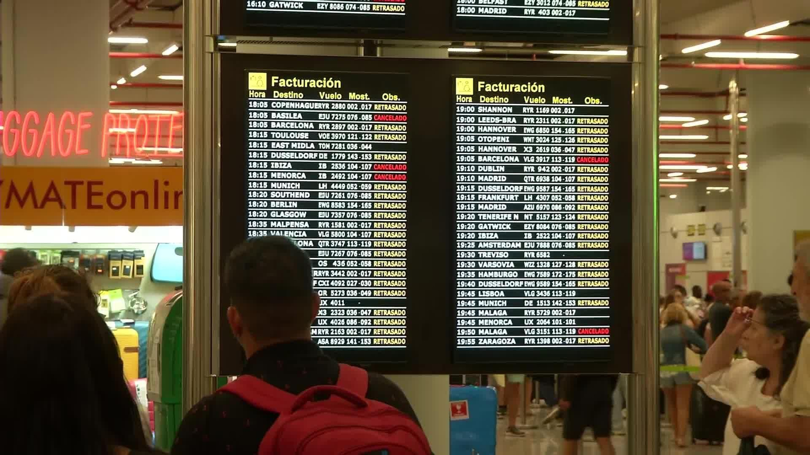 M080-MALLORCA AEROPUERTO LLUVIAS TARDE
