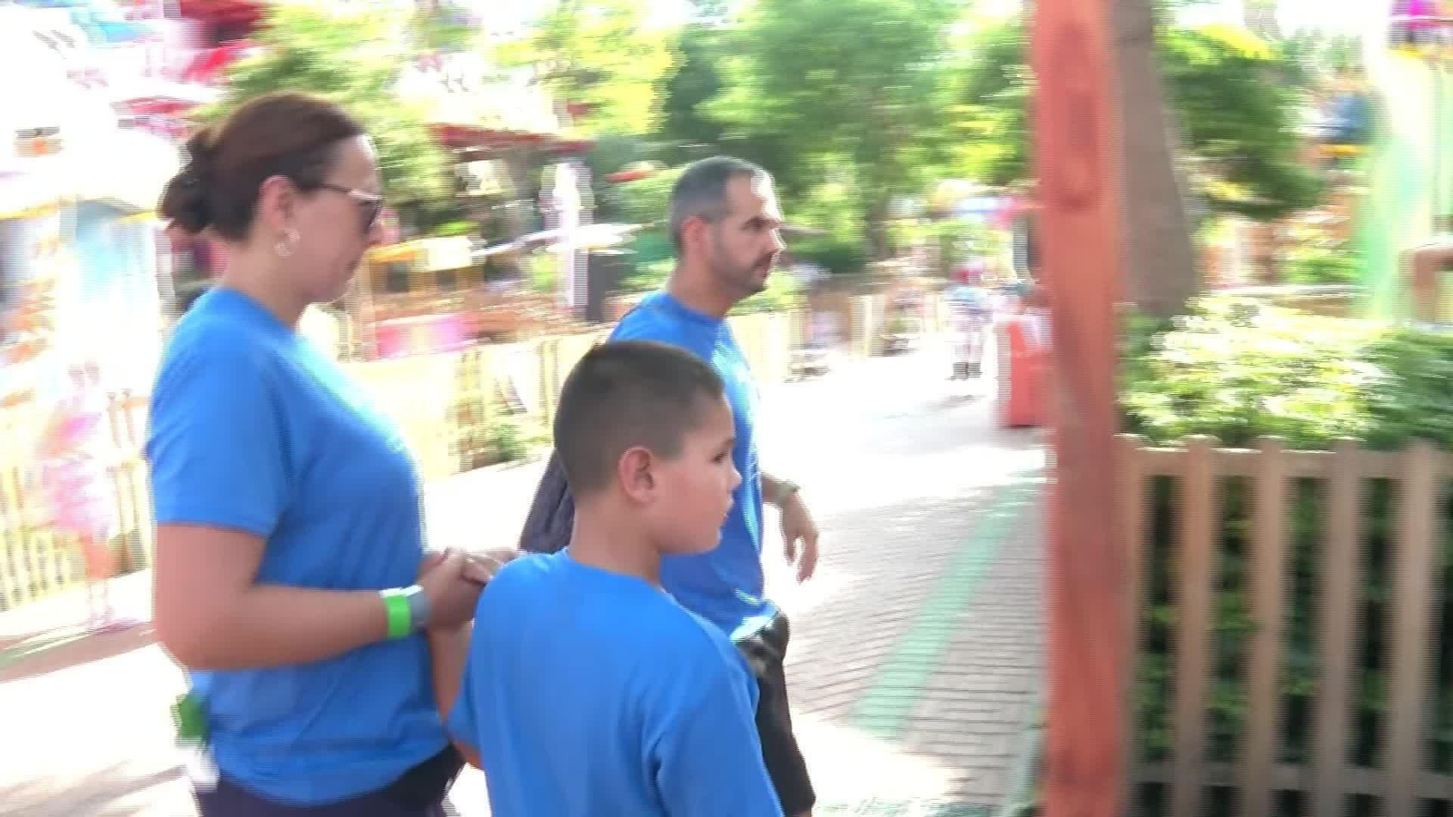 S634-TARRAGONA PORT AVENTURA ACCESIBLE PERSONAS AUTISMO