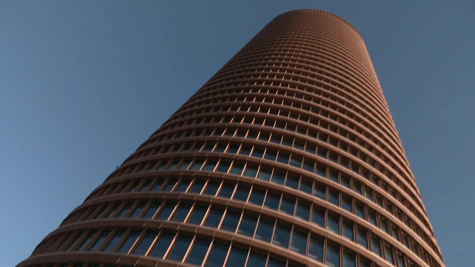 S035-SEVILLA CARRERA VERTICAL