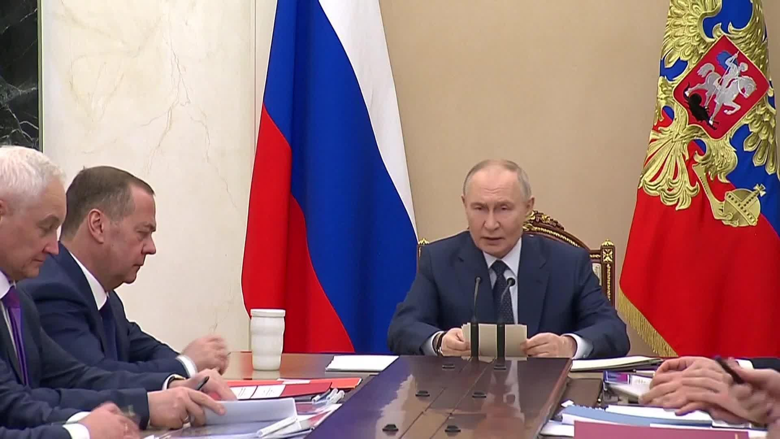 V065-RUSIA PUTIN SOBRE GASTO DEFENSA